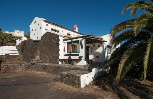 Isora House | Casa con vistas y BBQ en un entorno acogedor