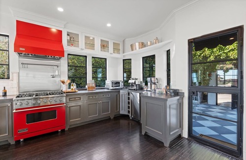 Hollywood Hills West House | Casa Cortona by Stay Awhile Villas