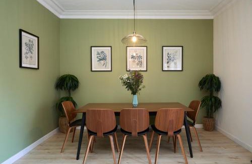 L'Antiga Esquerra de l'Eixample Apartment | Casa Cosi - Casanova 3