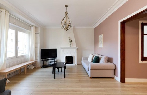 L'Antiga Esquerra de l'Eixample Apartment | Casa Cosi - Casanova 6