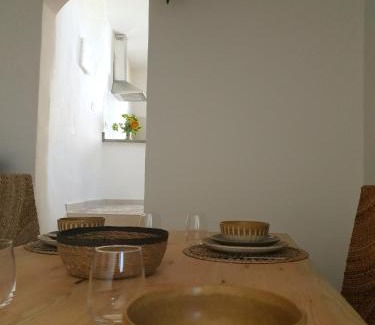 Outes House | Casa Cosmeiro
