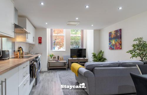 Rusholme Apartment | Casa Cove Gf Flat Free Parking - 5min To Hospital