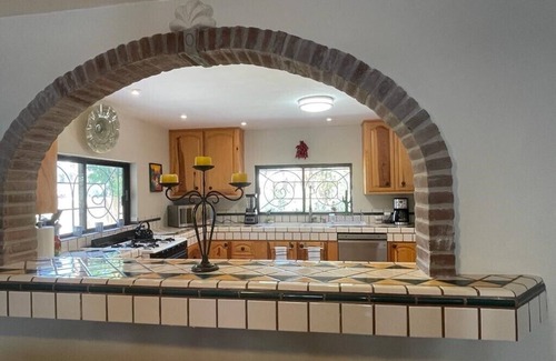 Mauricio Castro House | Casa Coyote