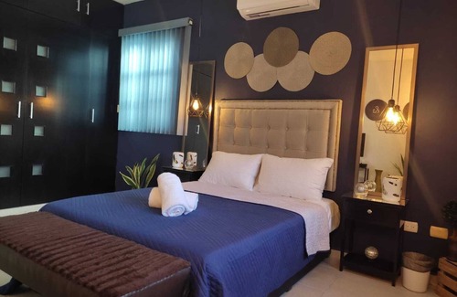 Downtown Cancun House | Casa Cristal