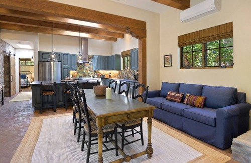 Historic Eastside House | Casa Cuervo - Luxury Home off Canyon Rd.