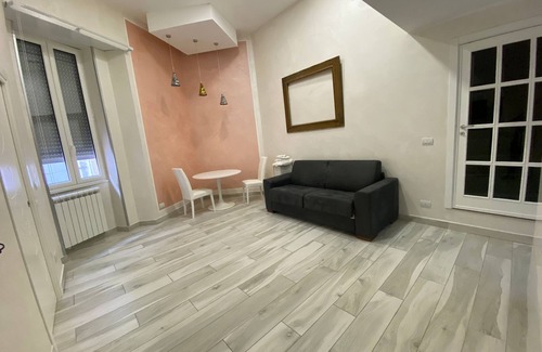 Naples City Centre Apartment | Casa D'amore Luxury is located in the heart of Naples.