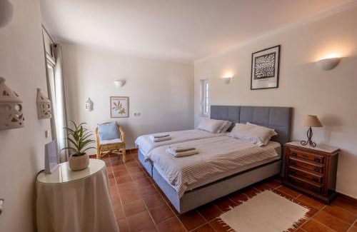 Bensafrim House | Casa da Aldeia