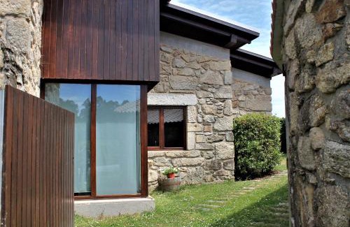 Tomino House | casa da pedra