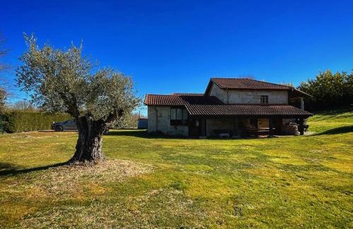 Amoeiro Ski Chalet | Casa de campo con piscina, entera o por habitaciones