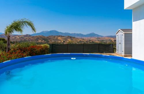 Coin House | Casa De Campo en Coín