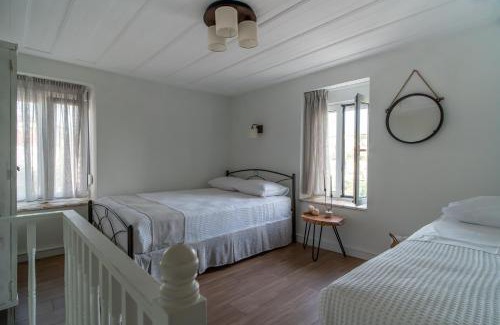 Trikeri House | Casa de Campo