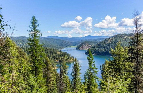 Coeur d'Alene House | Casa de CDA