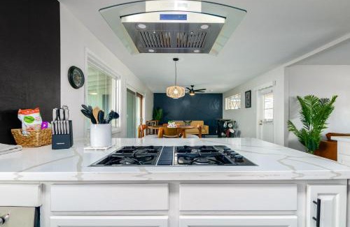 New Papago Parkway House | Casa De Encanto