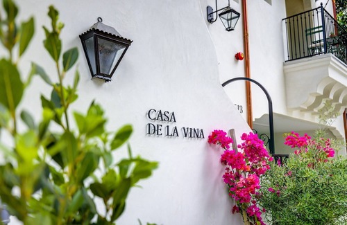 Santa Barbara Apartment | Casa De La Vina Unit 6 - Boutique Suites
