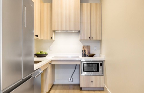 Santa Barbara Apartment | Casa De La Vina Unit 3-Boutique Suites