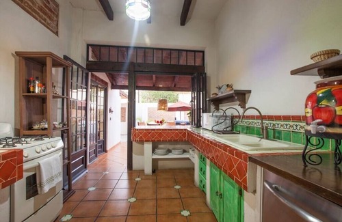 La Paz House | Casa de los Santos Su