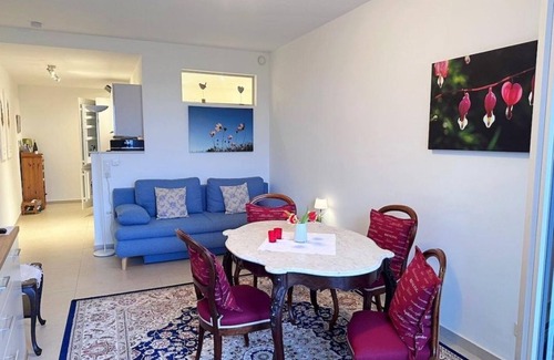 Neustadt an der Weinstrasse Apartment | Casa del Vino - Appartement/fewo, Dusche und Bad, WC, Balkon