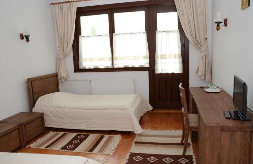 Iasi Hotel | Casa de Oaspeți Sfântul Nicolae