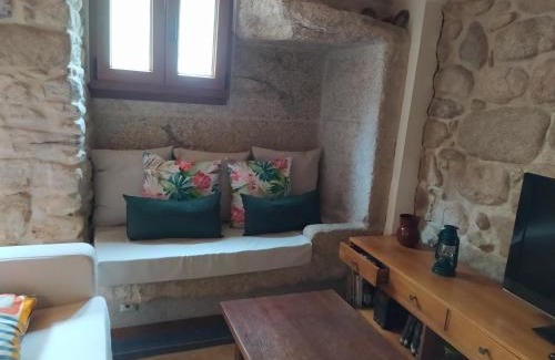 Laxe House | Casa de piedra acogedora a 2 minutos de la playa