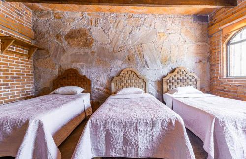La Magdalena House | Casa De Piedra