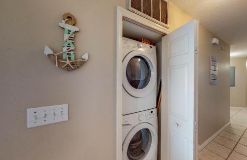Indian Rocks Beach Apartment | Casa de Playa 208