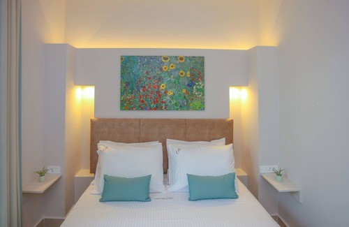 Old Town Hotel | Casa de Potie - Casa 5: Double Room With Terrace in the Heart of Chania Old Town