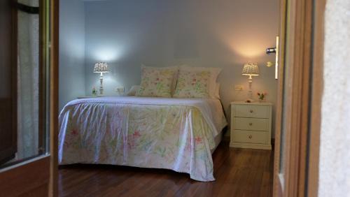 Outes House | Casa de Ribadafonte