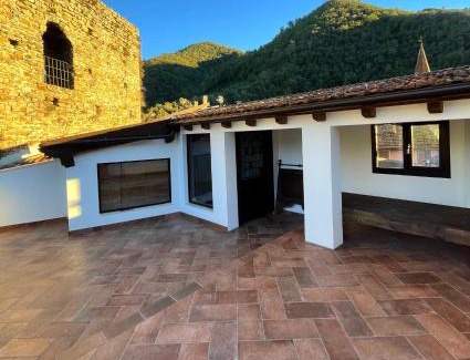 Isolabona Apartment | Casa del Castello Sleeps 4 Isolabona Italy