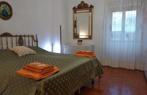 Radicofani House | Casa del Ciliegio
