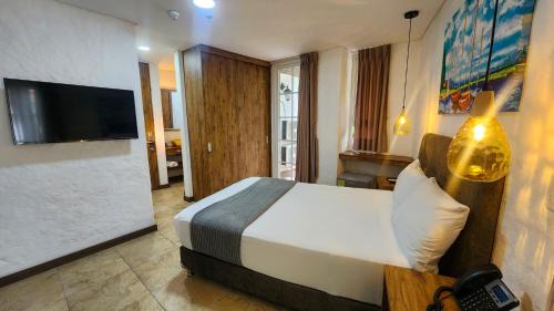 Granada Hotel | Casa del Hidalgo Hotel Cali Centenario