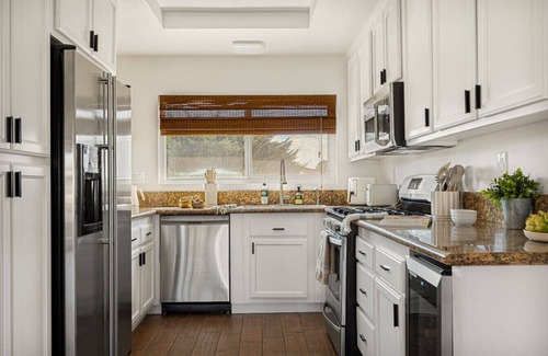 Silver Lakes Country Club Apartment | Casa Del Lago + Private Boat Dock + Lakefront