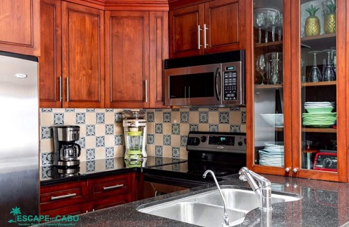 San Jose del Cabo House | Casa Del Mar Ballena 303 1 Way Lux Transport