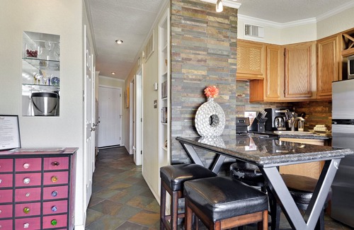 Galveston Condo | Casa Del Mar 379 - Neptune's Retreat