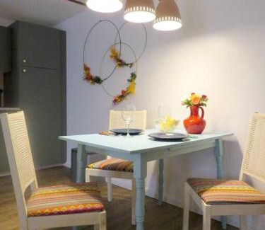 Rhein-Erft-Kreis District Apartment | Casa del Mexikana