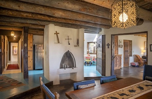 El Prado House | Casa del Sol - Original Eco Build-Beer Can House!