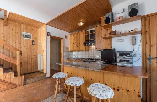 Calceranica al Lago Apartment | Casa delle Ortensie Calceranica al Lago OSPITAR