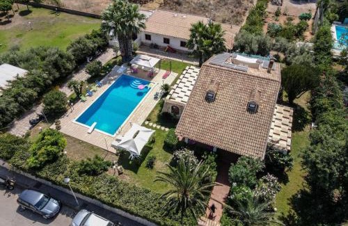 Caucana-finaiti-casuzze-finaiti Nord House | Casa di Costanza e Flavia