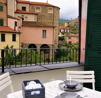 Dolcedo Apartment | Casa di Luigi ed Ernestina