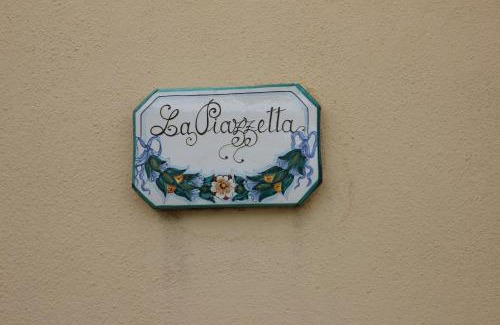 Marcialla House | Casa di Romano, La Piazzetta