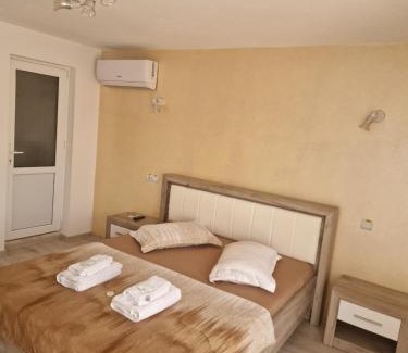 Novaci House | Casa dintre munti