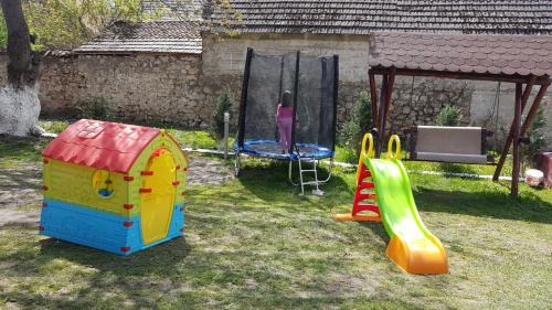 Vladeni Bed & Breakfast | Casa Doboş
