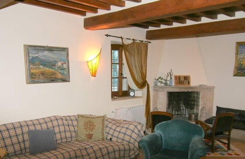Il Poggio Villa | Casa Due - Four Bedroom Villa, Sleeps 7