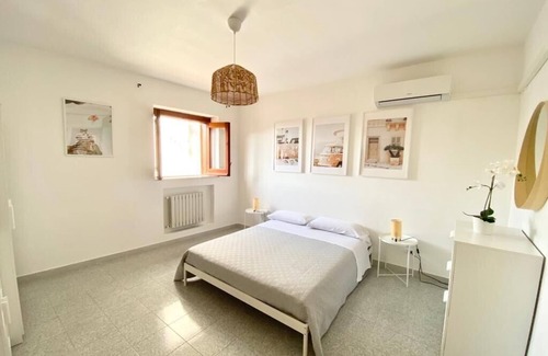 Pizzo Apartment | Casa Edoardo Two Bedroom Pizzo Calabro
