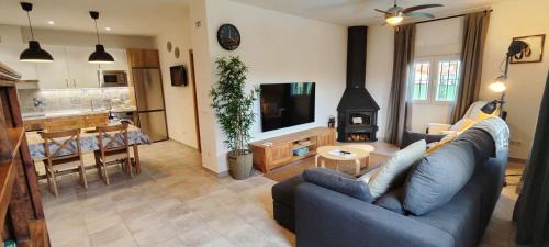 Alora House | Casa el Rancho Grande