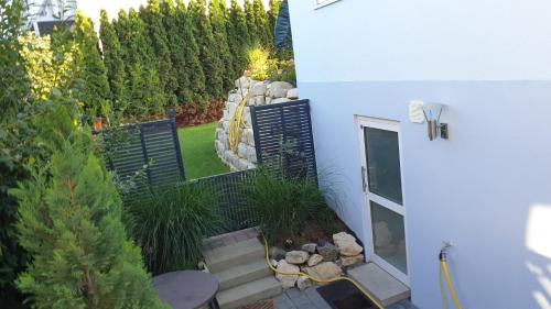 Stockach Apartment | Casa Elea, die Ferienwohnung mit Terrasse und Garten am Tor zum Bodensee