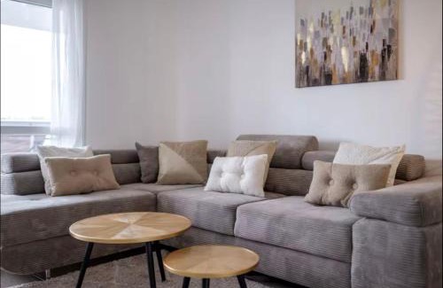 Tonkin Nord Apartment | "Casa Elegance" Superbe T3 avec Terrasse - Vue panoramique à deux minutes du parc de la Tête d'or