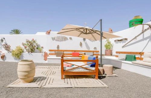 Tajaste House | Casa Emblemática Garaday Lanzarote
