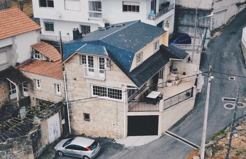 Raxo House | Casa en A Granxa, Sanxenxo, con vistas al mar