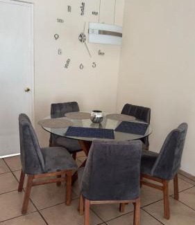 San Pedro Tlaquepaque Apartment | Casa en coto privado cerca de de la central nueva