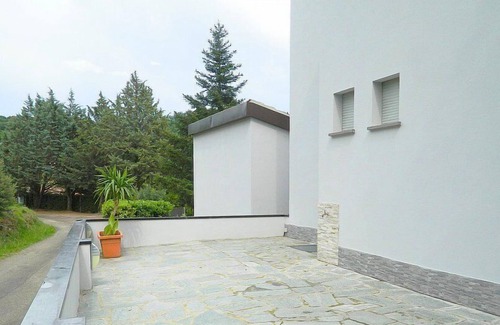Pieve al Bagnoro Apartment | Casa Ennio, fully refundable with voucher*: A modern and graceful two-story apartment that is part of a villa situated in a quiet location, a few minutes from the town center, with Free WI-FI.